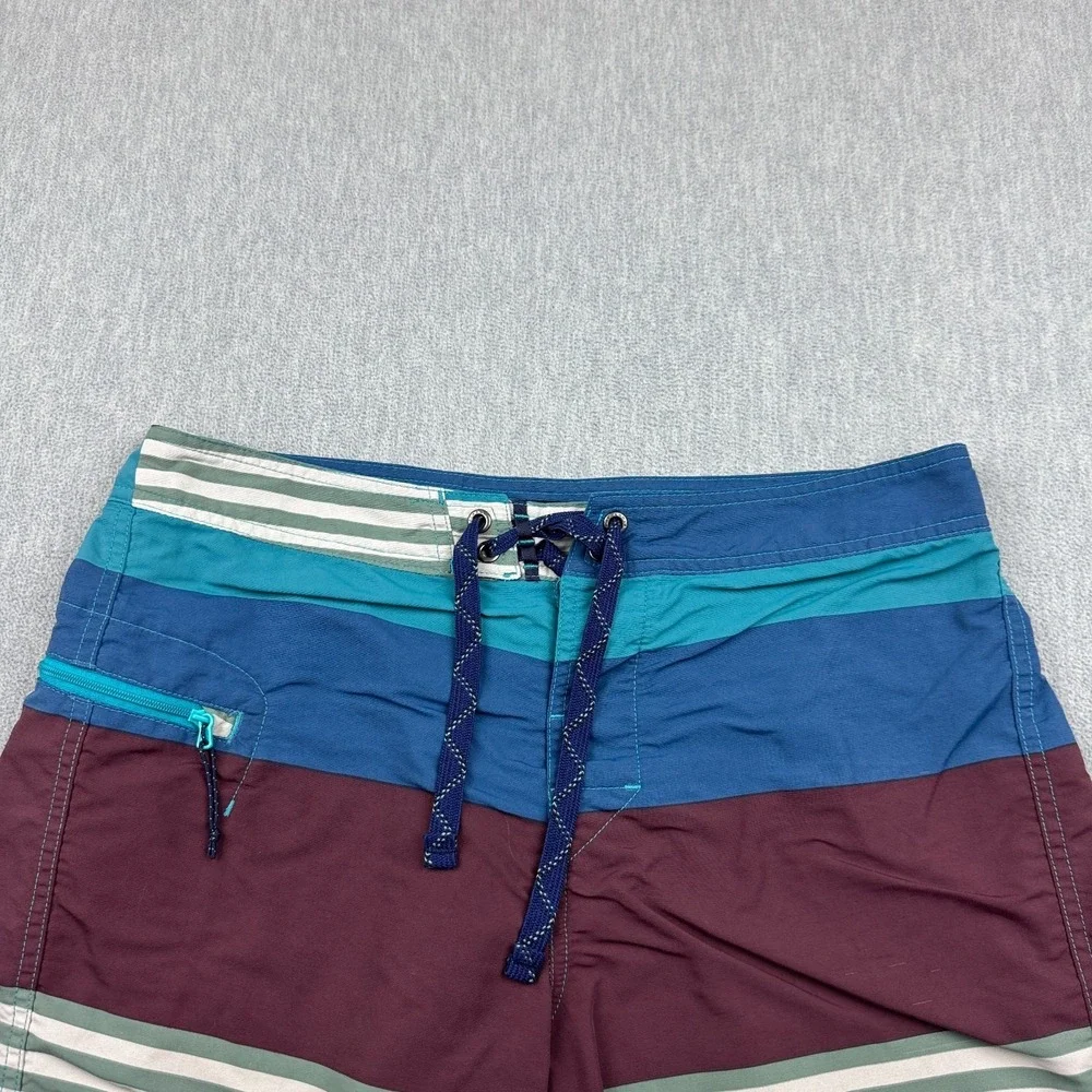 Patagonia Board Shorts Mens 32 Multicolor Stripes Wavefarer Swim Trunks 86558